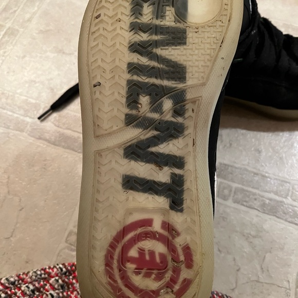 Element High top sneakers. Excellent condition. Green and black. Leather. - Picture 2 of 6